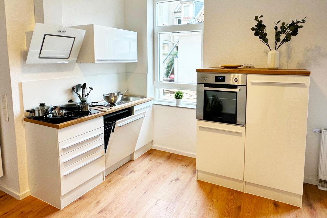 50Qm Apartment In Krefeld Zentral Gelegen Mit Hohen Decken - Beuys Apartments - Krefeld Ngoại thất bức ảnh
